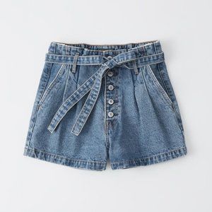 A&F High Rise Mom Paperbag Shorts Button Up
